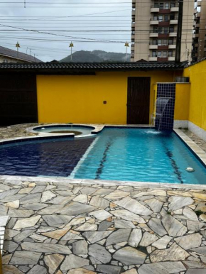 Casa com Piscina Martim de Sá